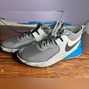 Size 8 Nike sneakers